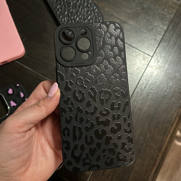 iPhone 14 Pro Max cases - Picture 6 of 6